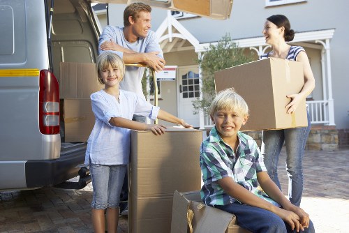Van moving service for residential and business customers in Kensington
