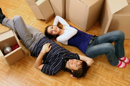 Checklist and packing materials for house removals in Kensington
